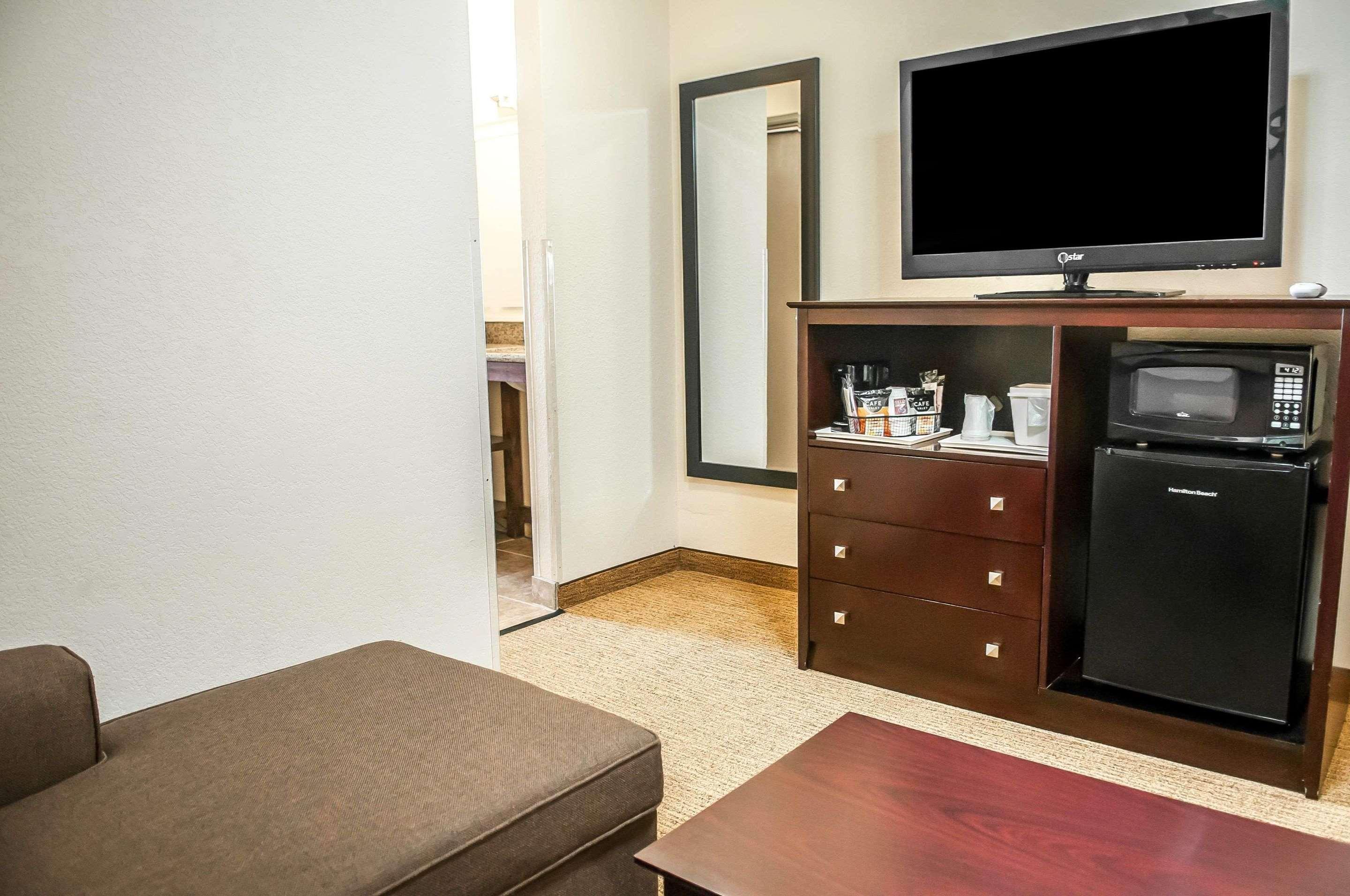 Comfort Suites Albuquerque-North Journal Center Экстерьер фото