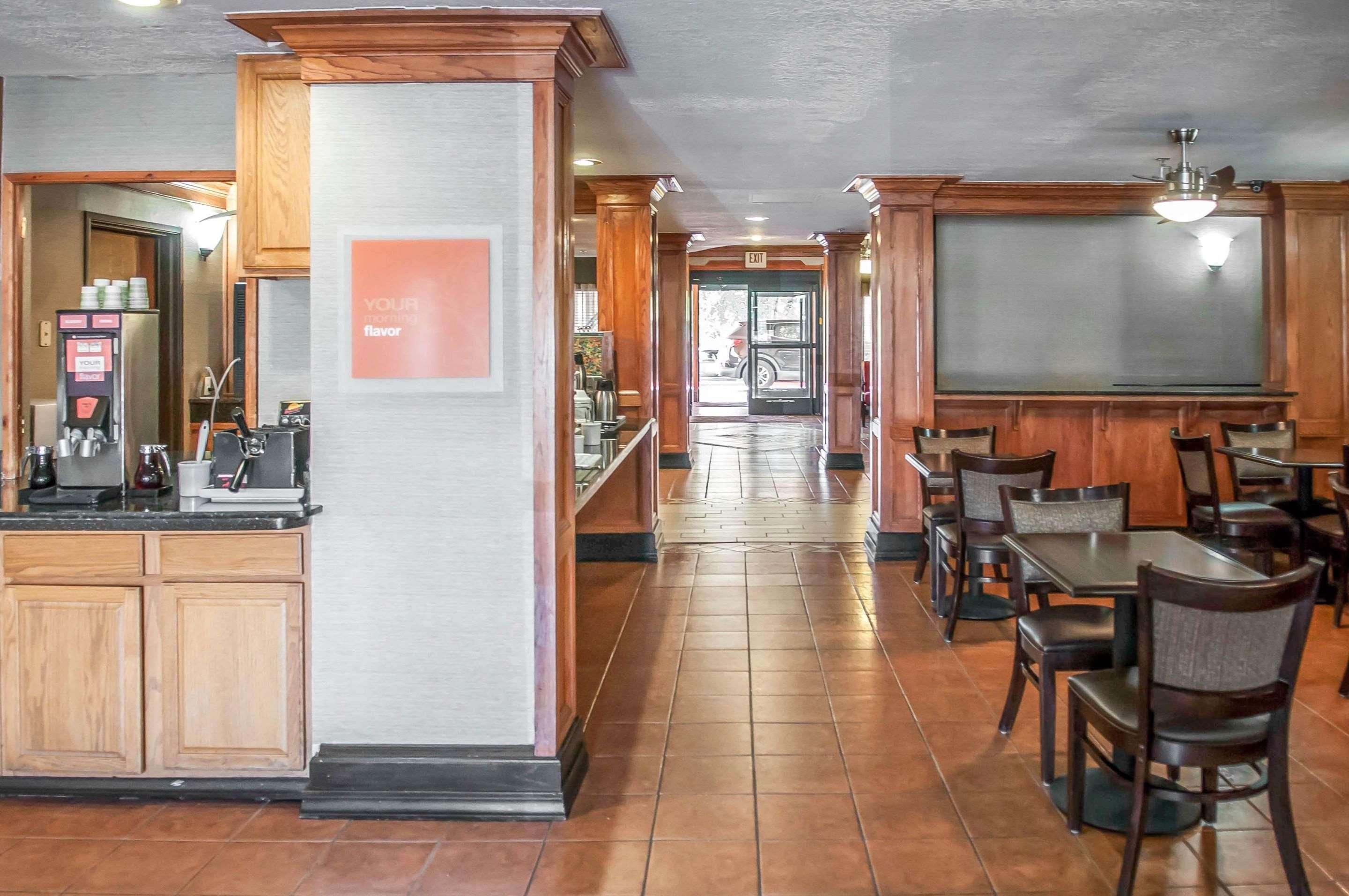 Comfort Suites Albuquerque-North Journal Center Экстерьер фото