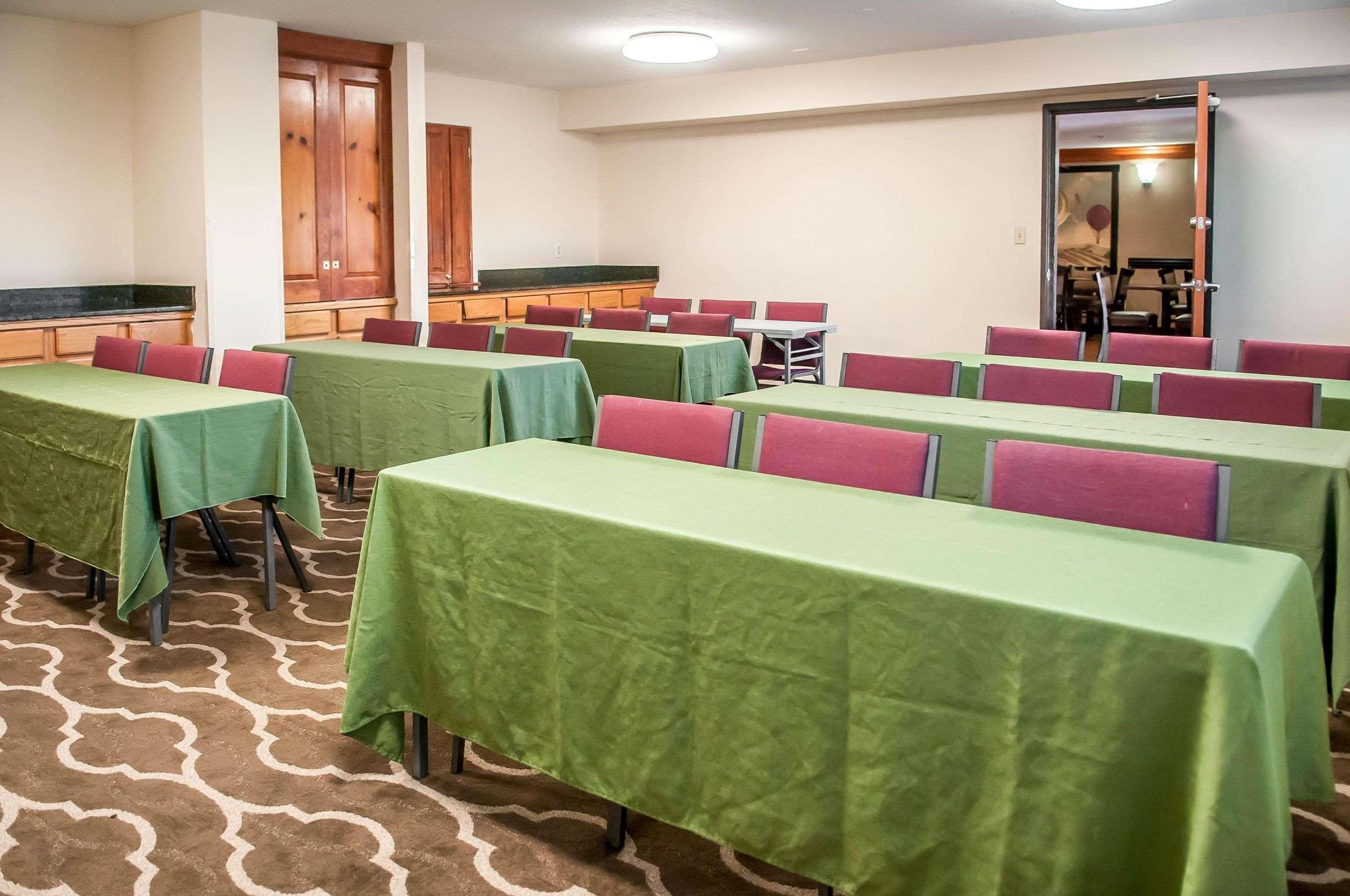 Comfort Suites Albuquerque-North Journal Center Экстерьер фото