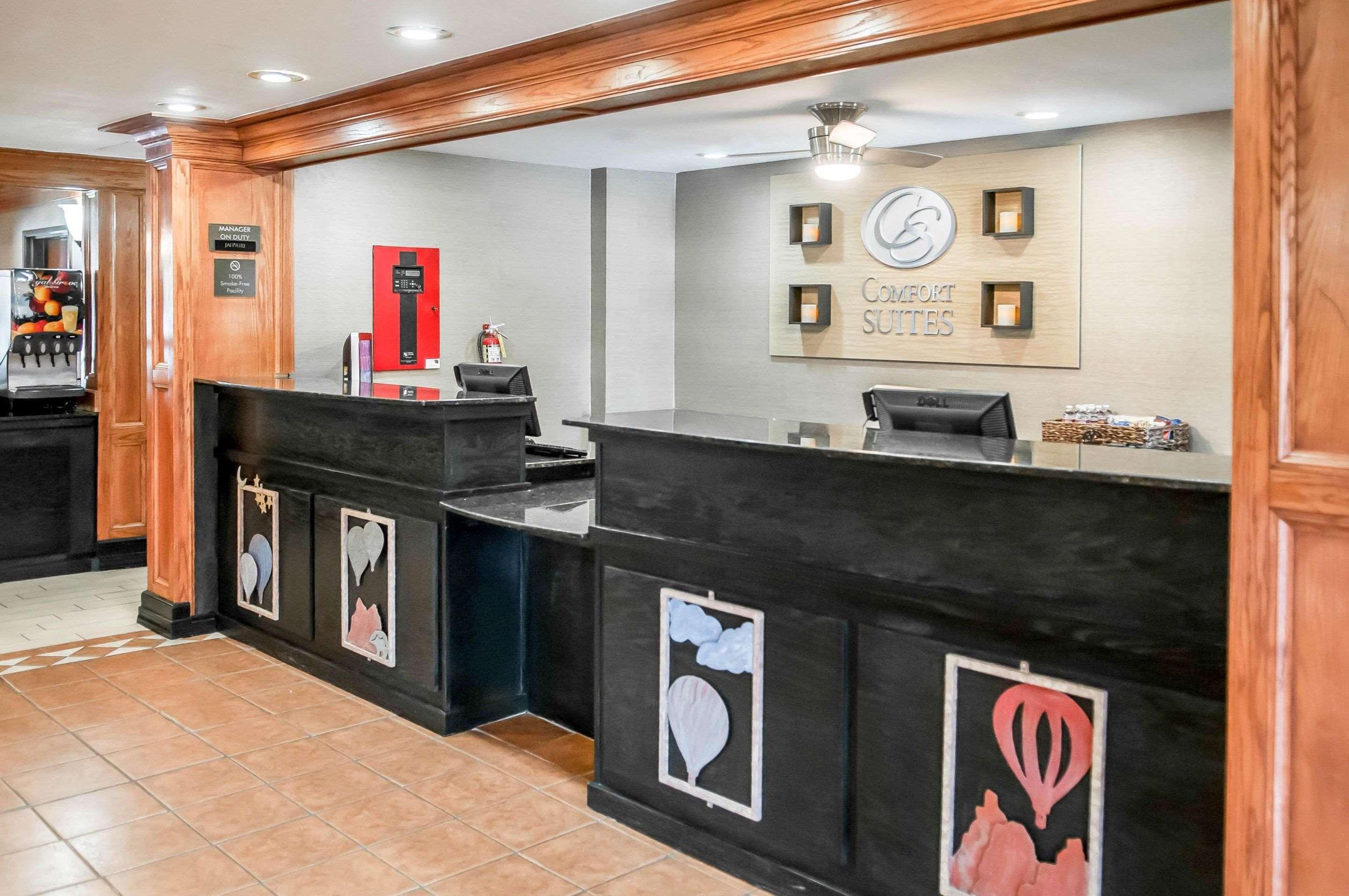 Comfort Suites Albuquerque-North Journal Center Экстерьер фото