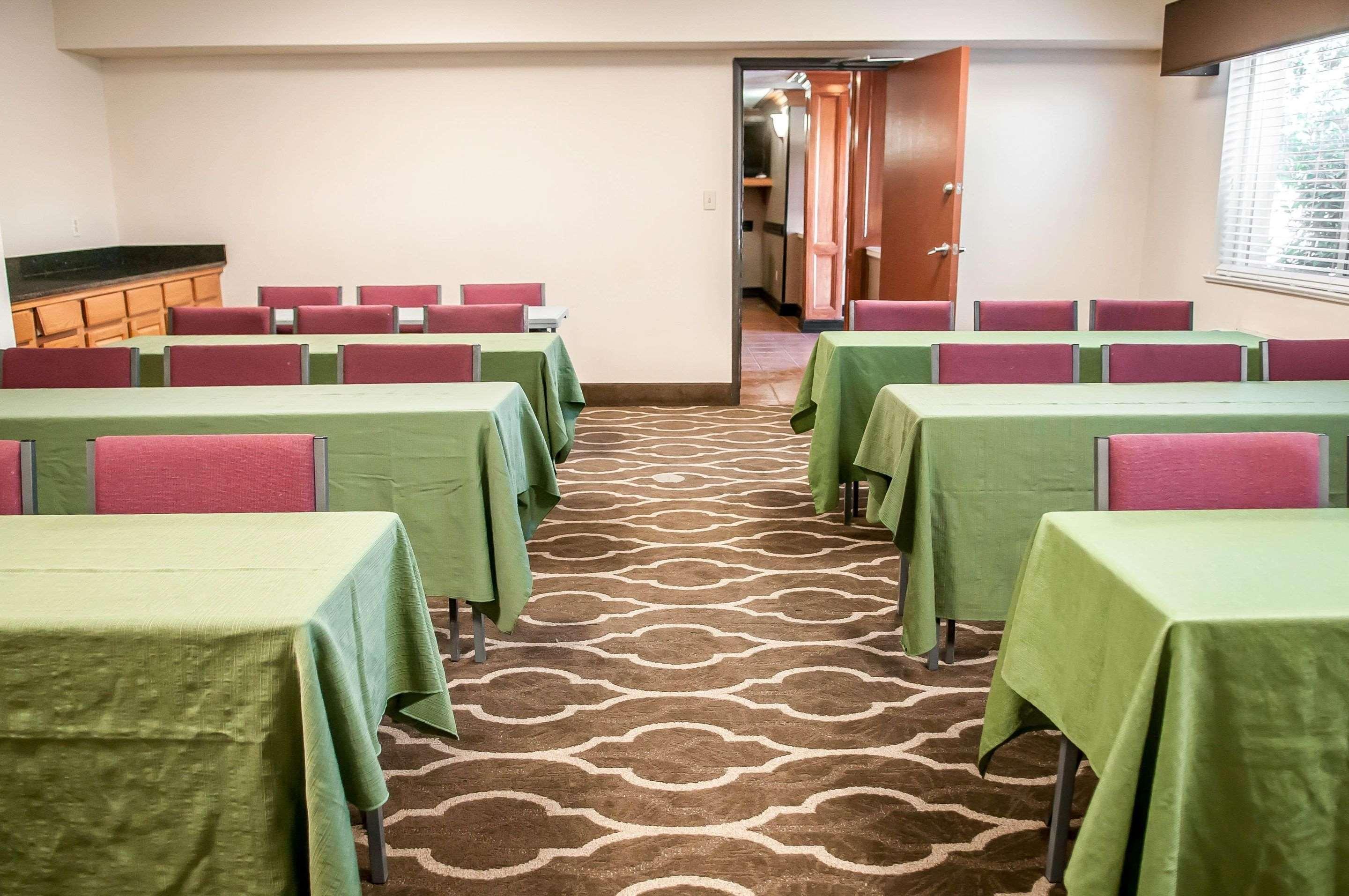 Comfort Suites Albuquerque-North Journal Center Экстерьер фото